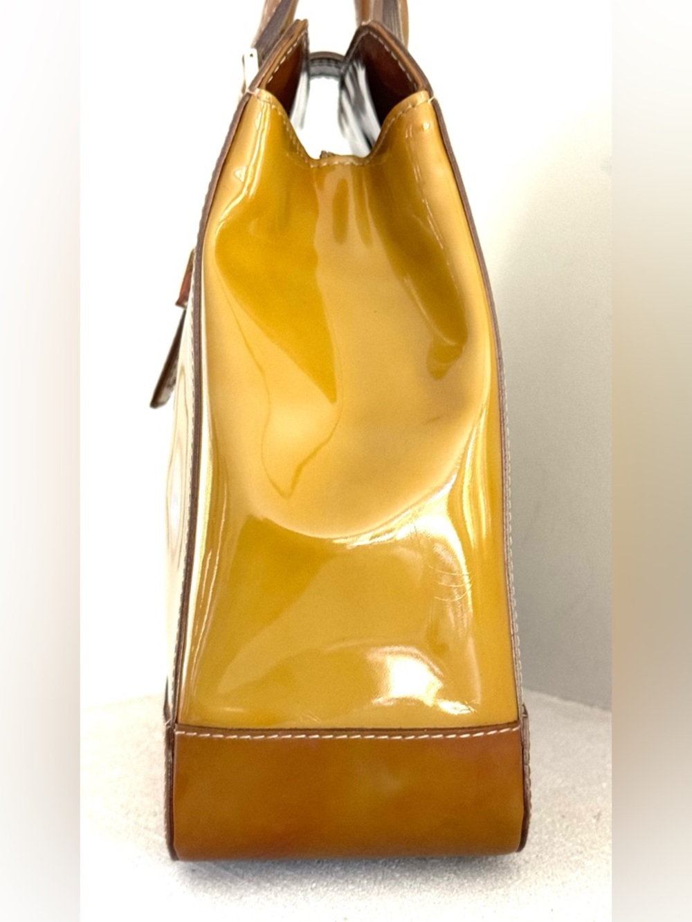 GUCCI Vintage Patent Leather G Logo Top Handle Bag Tote Gold Mustard Caramel - Picture 8 of 14